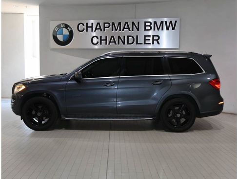 Used 2015 Mercedes-Benz GL 450 4MATIC image 3