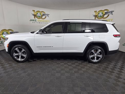 Used 2023 Jeep Grand Cherokee L Limited image 6