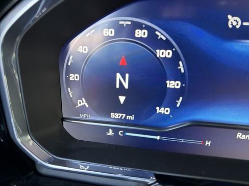 Used 2025 Chevrolet Silverado 2500 LT image 17