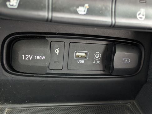 Used 2019 Hyundai Santa Fe FWD image 24