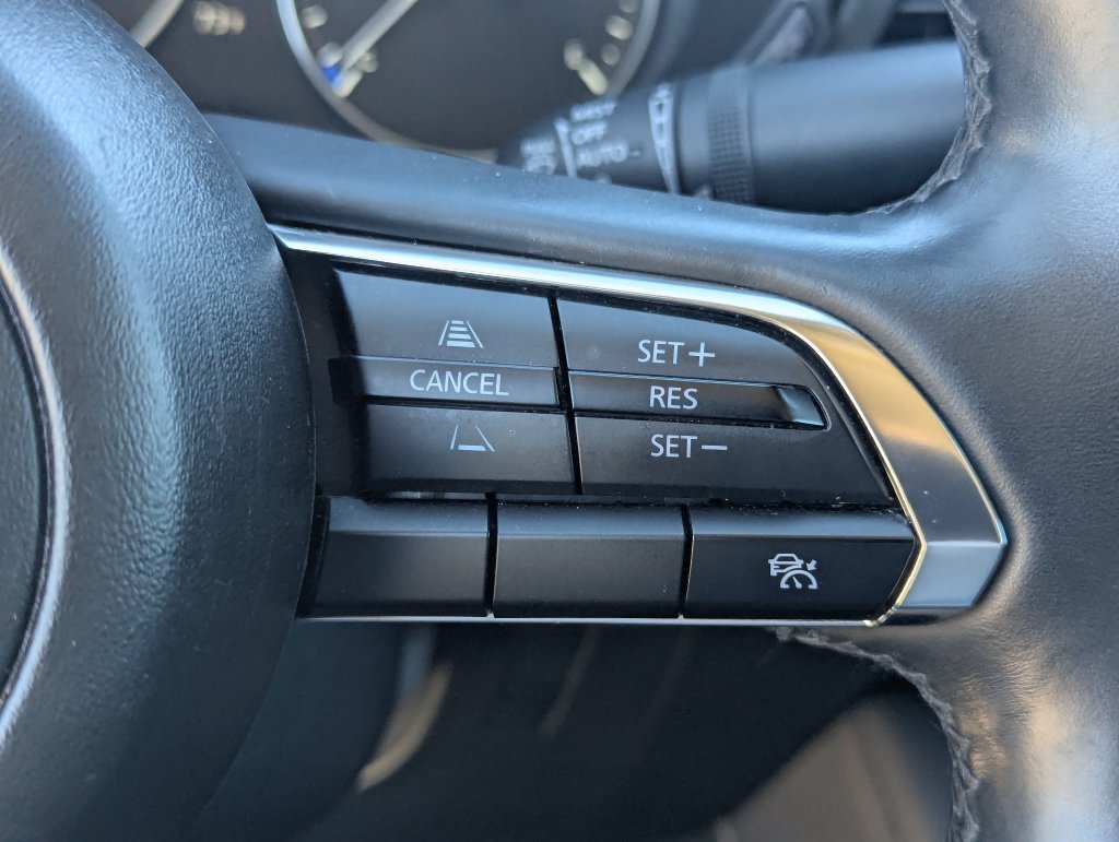 Used 2025 MAZDA MAZDA3 s FWD image 17
