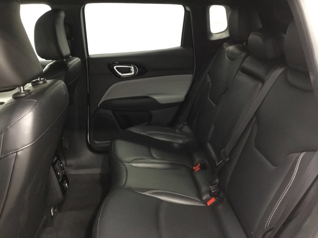 Used 2025 Jeep Compass Limited AWD/4WD image 28