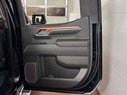 Used 2022 GMC Sierra 1500 Denali image 42