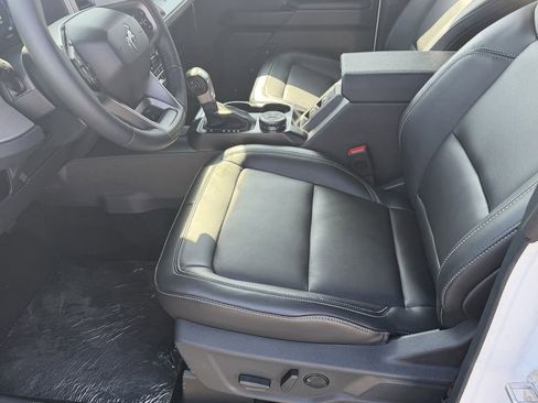 New 2026 Ford Bronco Outer Banks AWD/4WD image 12