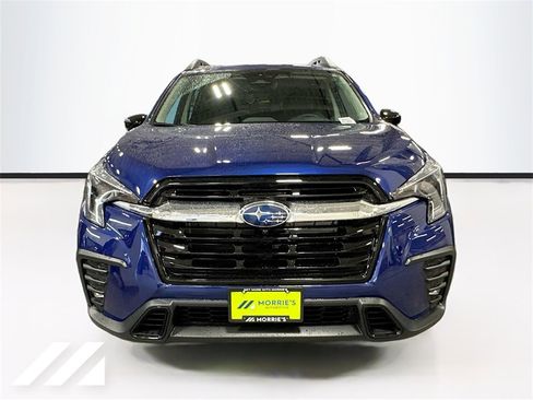 New 2026 Subaru Ascent Limited image 2