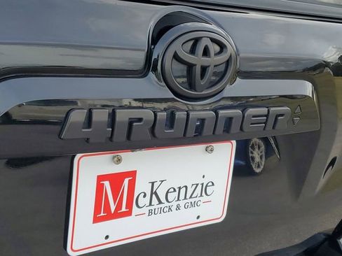 Used 2021 Toyota 4Runner SR5 Premium w/ Moonroof Package image 32