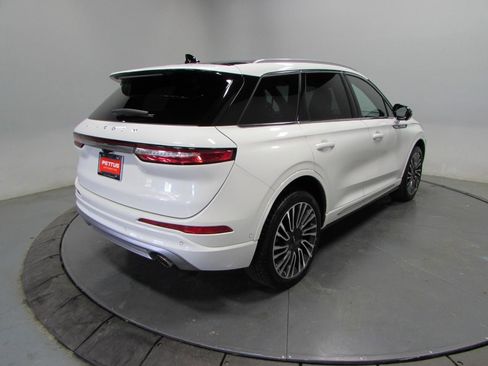 Used 2022 Lincoln Corsair Reserve w/ Equipment Group 201A AWD/4WD image 7