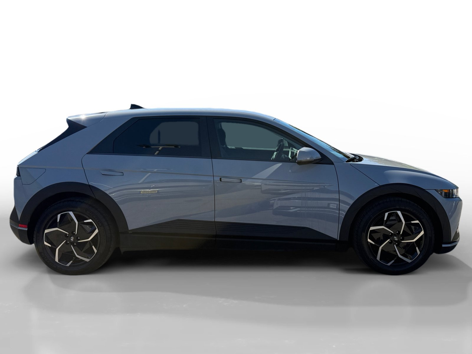Certified 2024 Hyundai Ioniq 5 SEL RWD image 6