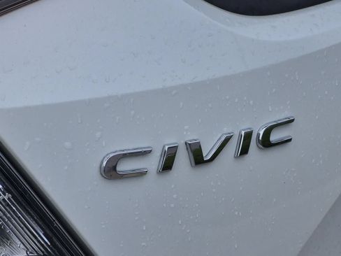Used 2017 Honda Civic Sport Touring image 13