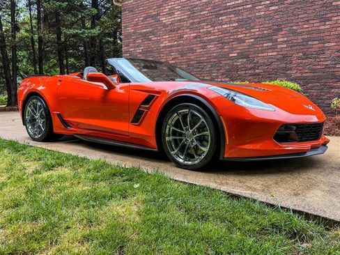 Used 2019 Chevrolet Corvette Grand Sport RWD image 29