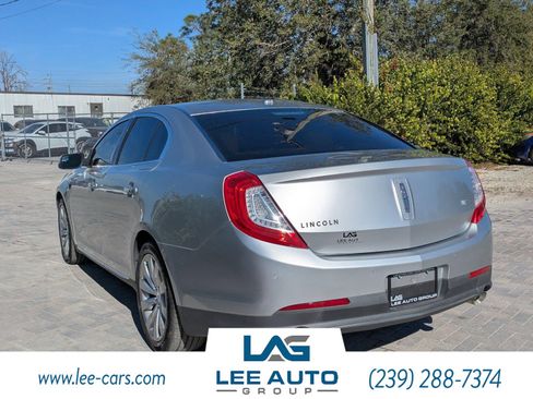 Used 2013 Lincoln MKS image 5