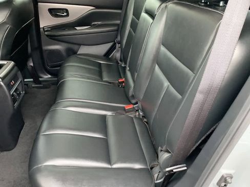 Used 2024 Nissan Murano SV w/ SV Midnight Edition Package image 23