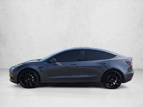 Used 2022 Tesla Model 3 RWD image 9