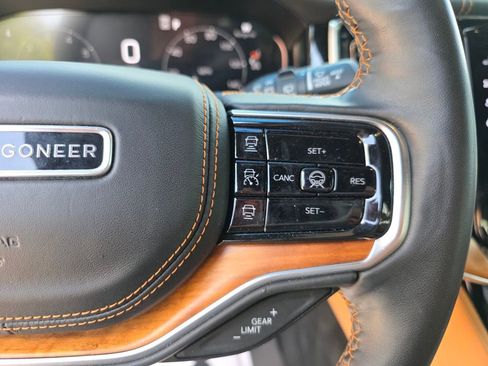 Used 2023 Jeep Grand Wagoneer L Series III w/ Rear Seat Video Group 1 image 30