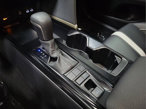 Certified 2025 Toyota Camry SE FWD image 19