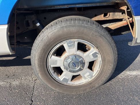 Used 2011 Ford F150 XLT image 10