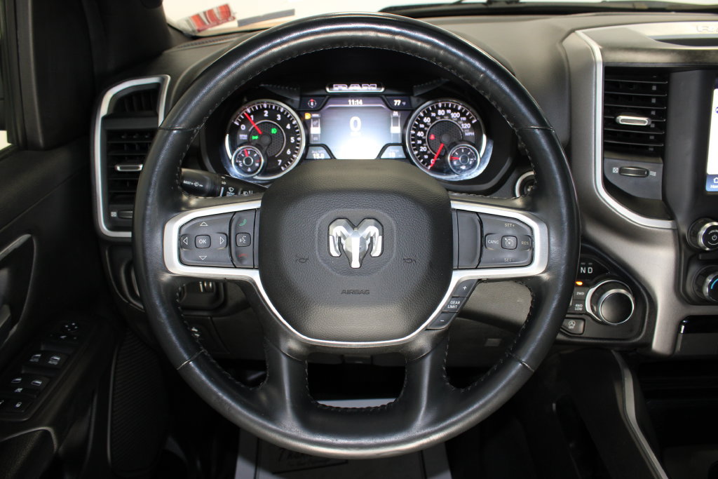 Used 2022 RAM 1500 Big Horn AWD/4WD image 9
