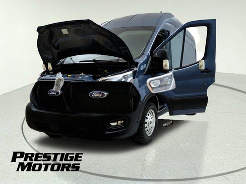 Used 2022 Ford Transit 250 148 High Roof Extended AWD w/ Parcel Delivery Package image 12
