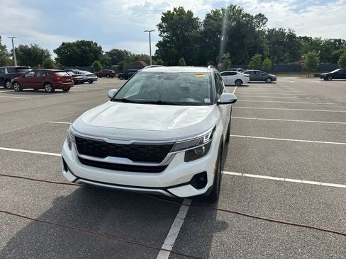 Certified 2023 Kia Seltos S FWD image 19