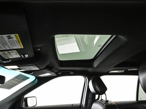 Used 2016 Ford Explorer Sport w/ Equipment Group 401A image 16