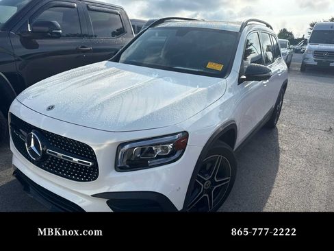 Used 2021 Mercedes-Benz GLB 250 image 1