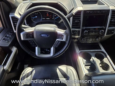 Used 2019 Ford F250 Lariat w/ Lariat Ultimate Package AWD/4WD image 13