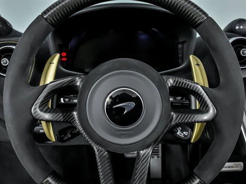 Used 2020 McLaren 600LT Spider RWD image 24