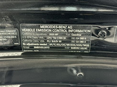 Used 2025 Mercedes-Benz E 450 4MATIC Sedan image 21
