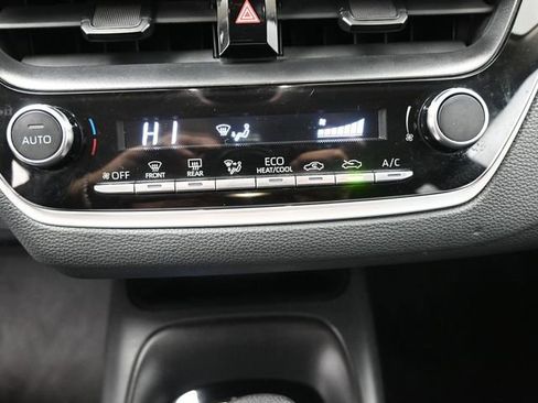 Used 2024 Toyota Corolla LE image 9