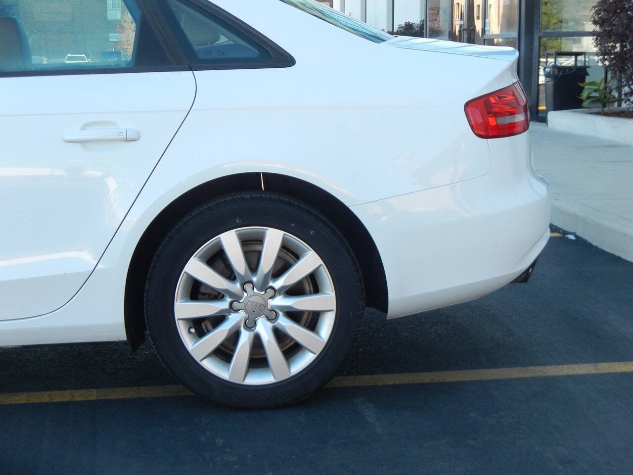 Used 2014 Audi A4 2.0T Premium FWD image 12