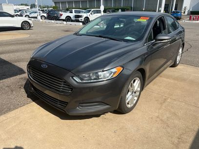 Used 2016 Ford Fusion SE
