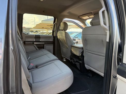 Used 2017 Ford F250 XLT w/ XLT Value Package AWD/4WD image 18
