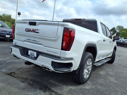 Used 2021 GMC Sierra 1500 Denali w/ Driver Alert Package II AWD/4WD image 33