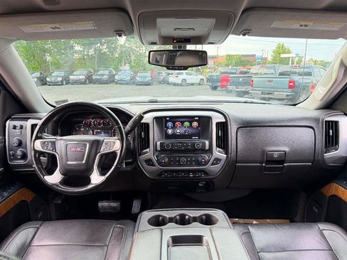 Used 2014 GMC Sierra 1500 SLT w/ SLT Crew Cab Value Package AWD/4WD image 22