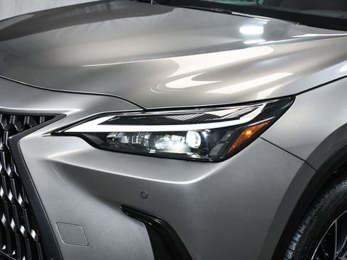 Used 2024 Lexus NX 250 FWD image 75