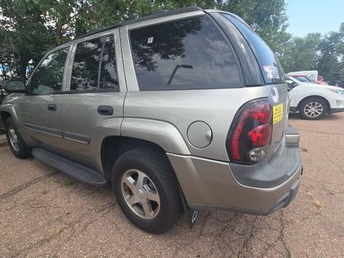 Used 2002 Chevrolet TrailBlazer LT w/ Preferred Equipment Group AWD/4WD image 7