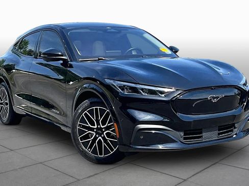 Used 2024 Ford Mustang Mach-E Premium image 2