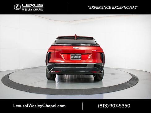 Used 2025 Cadillac Lyriq Luxury RWD image 7