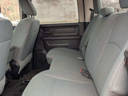 Used 2015 RAM 1500 Express image 27