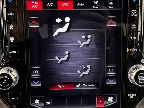 Used 2020 RAM 1500 Laramie w/ Sport Appearance Package AWD/4WD image 38