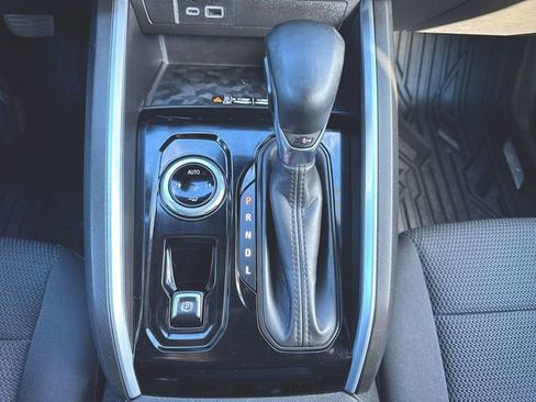 Used 2023 Chevrolet Colorado LT w/ LT Convenience Package II image 16