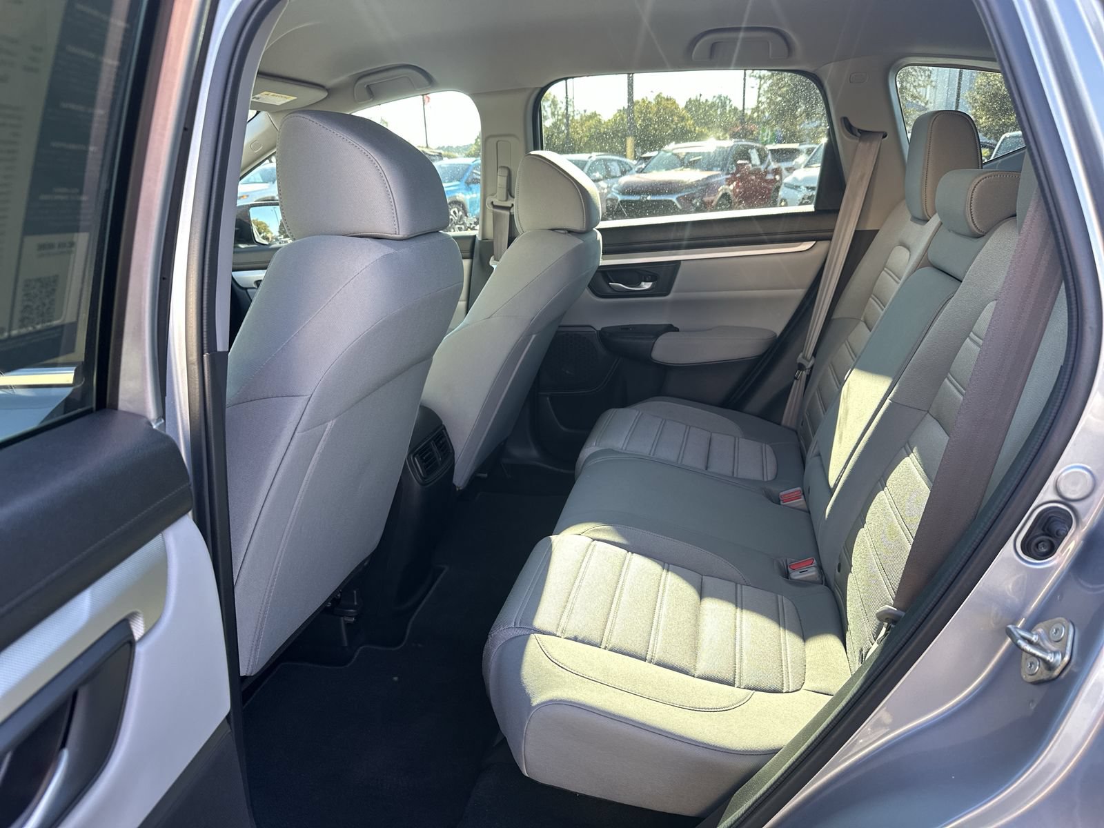 Used 2020 Honda CR-V LX image 31