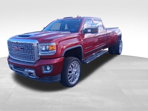 Used 2018 GMC Sierra 3500 Denali w/ Duramax Plus Package AWD/4WD image 3
