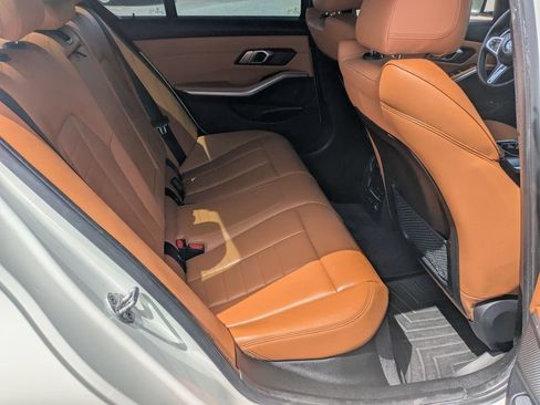 Used 2021 BMW 330e RWD image 21