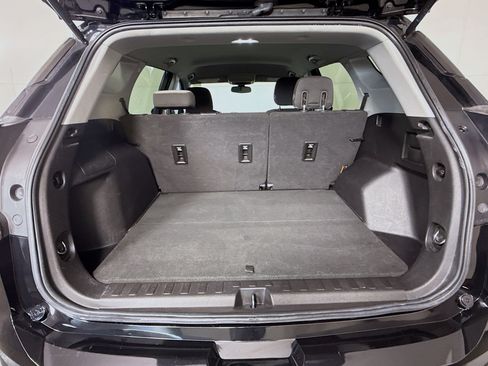 Used 2018 GMC Terrain SLE image 35