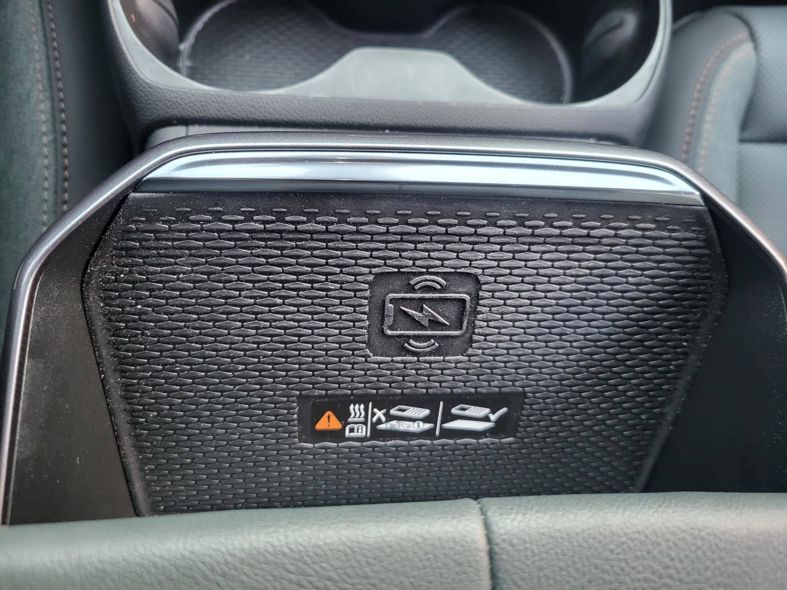 New 2026 GMC Terrain AT4 AWD/4WD image 10