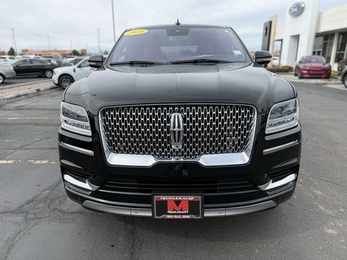 Used 2020 Lincoln Navigator Reserve w/ Luxury Package image 2