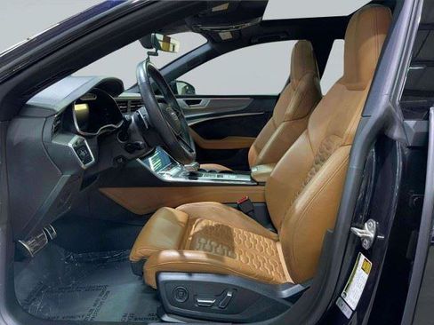 Used 2021 Audi RS 7 Sportback AWD/4WD image 32