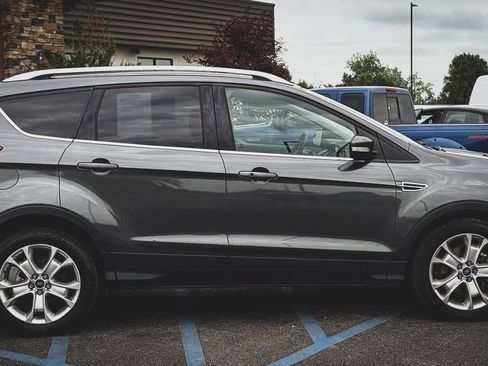 Used 2016 Ford Escape Titanium AWD/4WD image 10