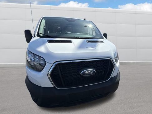 Used 2024 Ford Transit 250 Low Roof w/ Exterior Upgrade Package RWD image 4